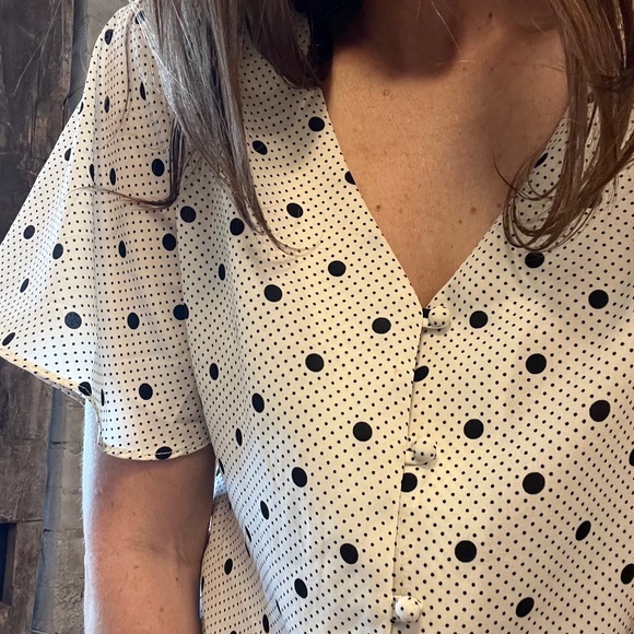 Sienna Sky 100% polyester blouse size sm - Picture 2 of 3